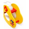 Lampe décorative en bois jaune pour enfant vue en perspective avec fleurs et petit ours