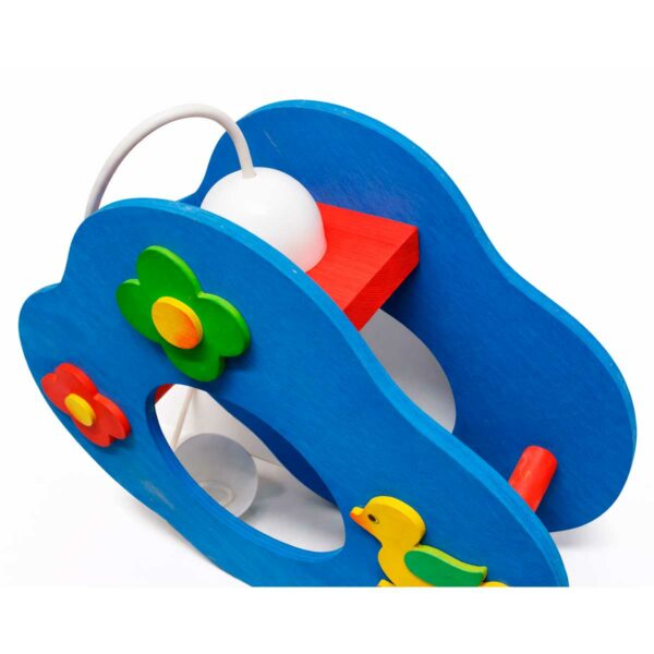 Lampe décorative pour enfant en bois bleu en forme de nuage avec fleurs et canard, vue en perspective