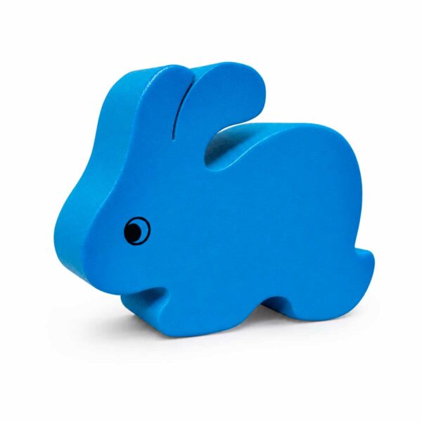 Bouton de meuble enfant en bois en forme de lapin bleu, vue de côté