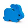 Bouton de meuble enfant en bois en forme de lapin bleu, vue de côté droit